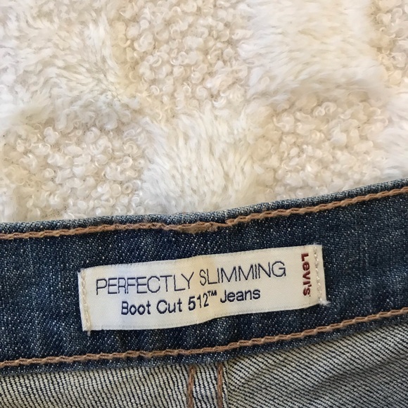 Levi's NWOT Bootcut Denim Jeans - Picture 5 of 10